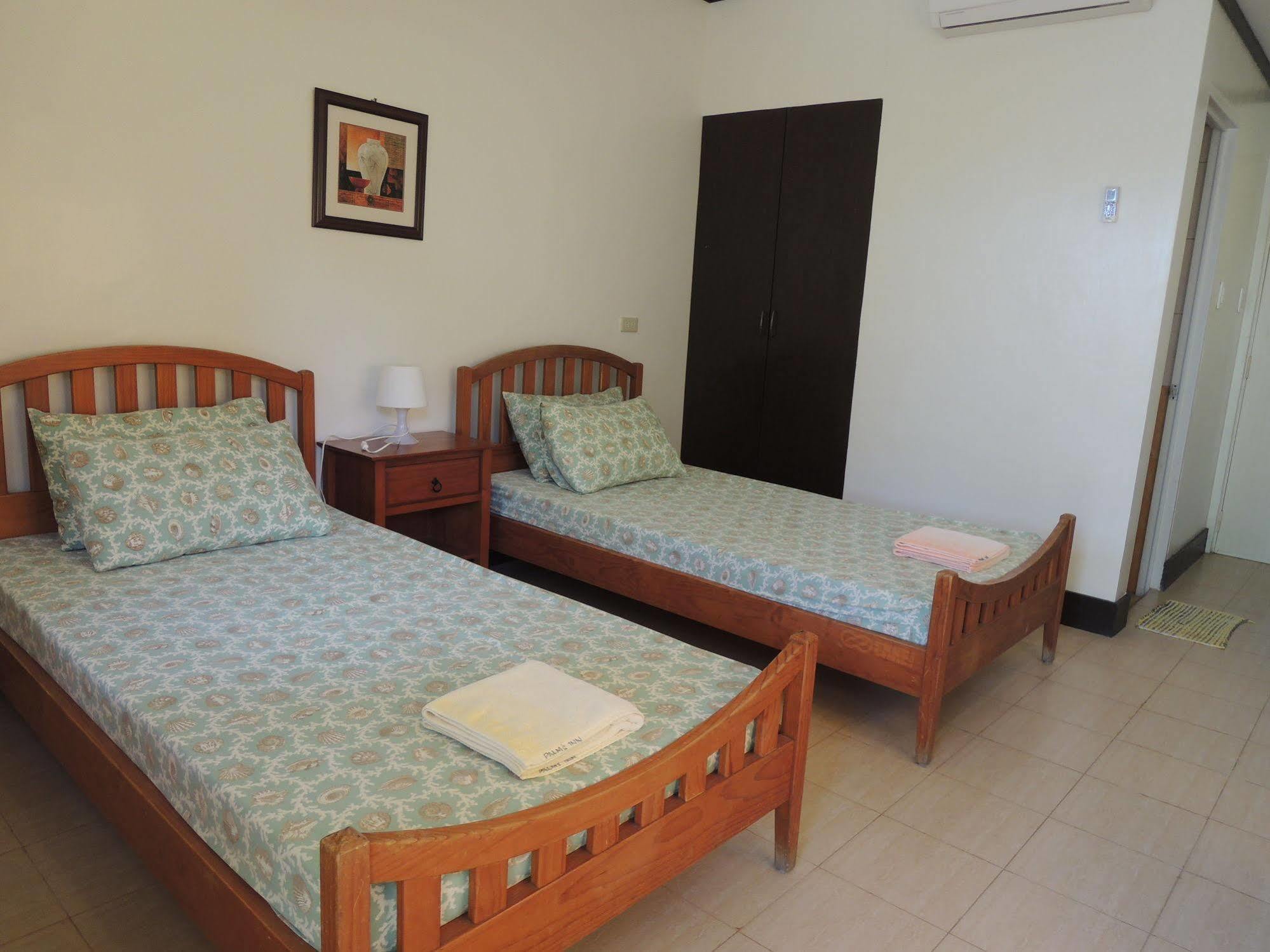 Palms Seaside Inn And Resort Medellin Kültér fotó